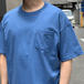 ＨＡＮＥＳ　／　Ｂｅｅｆｙ　Ｐｏｃｋｅｔ　Ｔｅｅ　（Ｄｅｎｉｍ　ｂｌｕｅ）